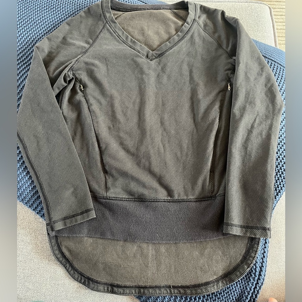 Lululemon V Neck Pullover Terry Fabric Sweater